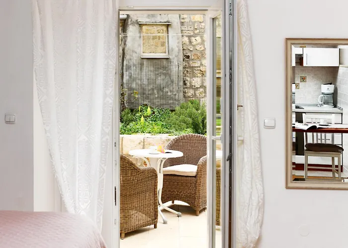 Apartment Sunny Garden *